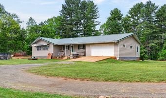 147 Iron Ore Ln, Barren Springs, VA 24313