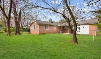 1004 17th St NW, Cleveland, TN 37311