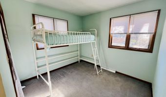 117 Elizabeth Dr, Aberdeen, SD 57401