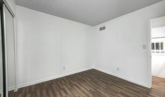 5097 Vantage Point Rd B 2, Avon, IN 46123