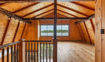 230 Big Barndoor Is, Alton, NH 03810