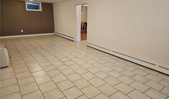461 River Rd, Lincoln, RI 02865