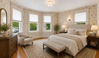 202 Norfolk St, Bangor, ME 04401