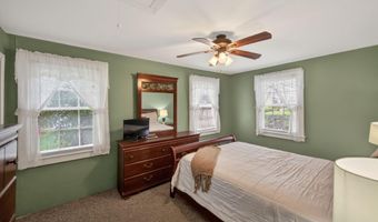 16 Oneida Ave, Atlantic Highlands, NJ 07716