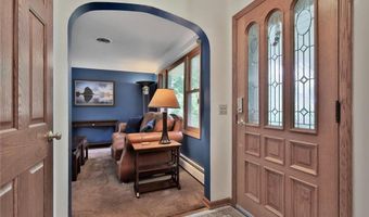 706 Benton St, Anoka, MN 55303