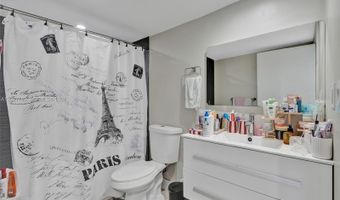 20335 W Country Club Dr 809, Aventura, FL 33180