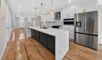 2826 6TH St NE, Washington, DC 20017