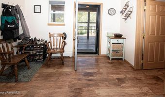6616 Comanche St, Bonners Ferry, ID 83805