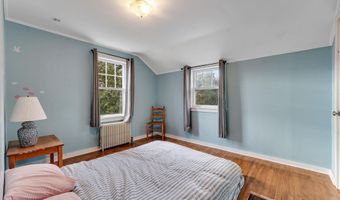 52 Biggs St, Barre, VT 05641