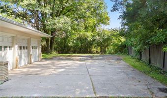 3430 Glenarden Rd, Arden Hills, MN 55112