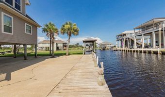 11057 Idaho St, Bay St. Louis, MS 39520