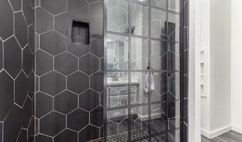 6831 E STAGECOACH PASS, Carefree, AZ 85377