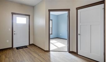 1354 Cypress Ct, Altoona, WI 54720