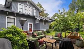 410 Elizabeth St, Albion, MI 49224