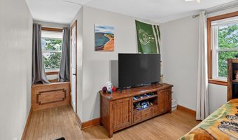 110 Pierce St, Arlington, WI 53911