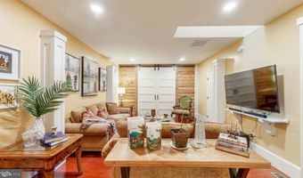 303 S BEDFORD St, Georgetown, DE 19947