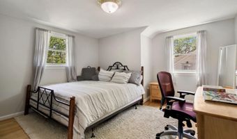 9504 WADSWORTH Dr, Bethesda, MD 20817