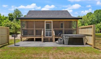 3346 Indian Cove Rd, Birdseye, IN 47513