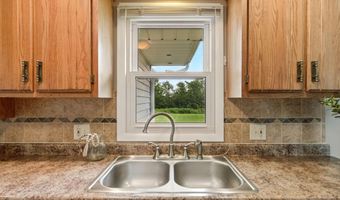 1209 Highland Dr, Auburn, IN 46706