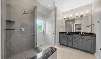435 Dunwoody Dr, Aurora, OH 44202