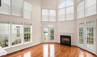 21946 WINDOVER Dr, Broadlands, VA 20148