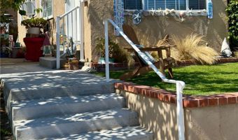 2063 W 220th St, Torrance, CA 90501