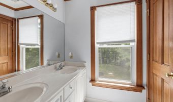 12439 N OAKS Dr, Ashland, VA 23005