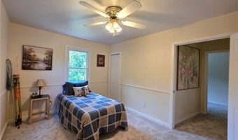 398 N Chillicothe Rd, Aurora, OH 44202