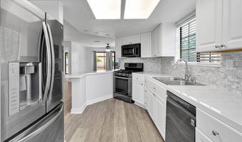 19227 Willow Dr, Apple Valley, CA 92308
