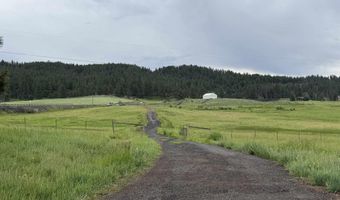 11 Stonebraker Ln, Cascade, ID 83611