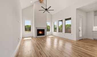 910 Sandpiper Dr, Aledo, TX 76008