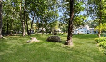 86 Wickham Rd, North Kingstown, RI 02852