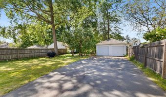 135 Dover Rd, West Hartford, CT 06119