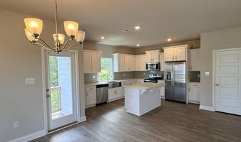 759 Bay Breeze Dr, Biloxi, MS 39532