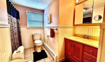 78 Viola Ave, East Providence, RI 02915