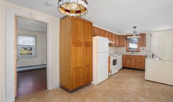 292 Boulevard, Middletown, RI 02842