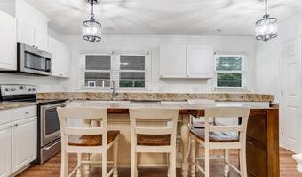 610 Summit Dr, Albany, GA 31707