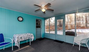 23 Roselawn Ave, North Smithfield, RI 02824