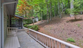 240 Upper Ridge Rd, Glenville, NC 28736
