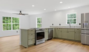 5109 Howardsville Rd, Apison, TN 37302
