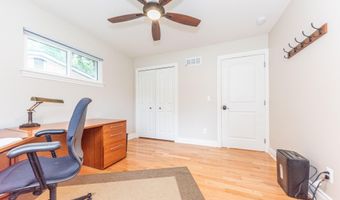641 Louise Dr, Ann Arbor, MI 48103