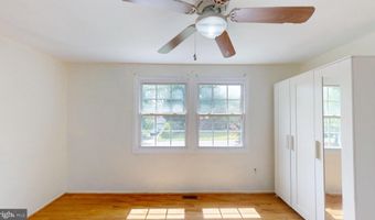 4025 CHELMONT Ln, Bowie, MD 20715