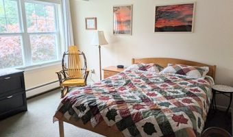 53 Northshore Dr, Burlington, VT 05408