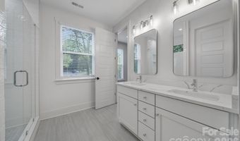 1016 Rockway Dr, Charlotte, NC 28205