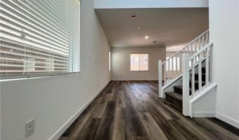 308 Mount Tyndall St, Henderson, NV 89015