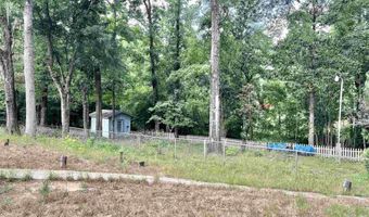 1838 Dogwood Dr, Atmore, AL 36502