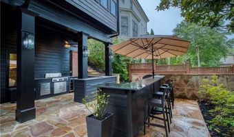 2975 Woodvale Ct, Alpharetta, GA 30022