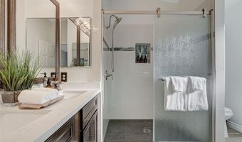 8208 Ogee Dr, Las Vegas, NV 89145