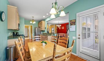 4041 Whitehall Ln, Algonquin, IL 60102