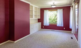 305 E 21st St, Atlantic, IA 50022